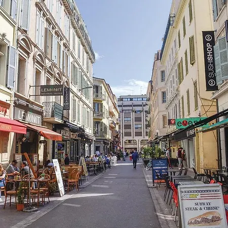 Studio Central Cannes