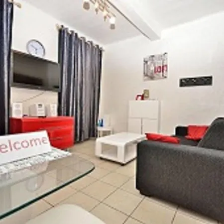 Studio Central * Cannes